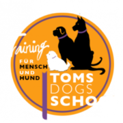 (c) Toms-dogs-school.de